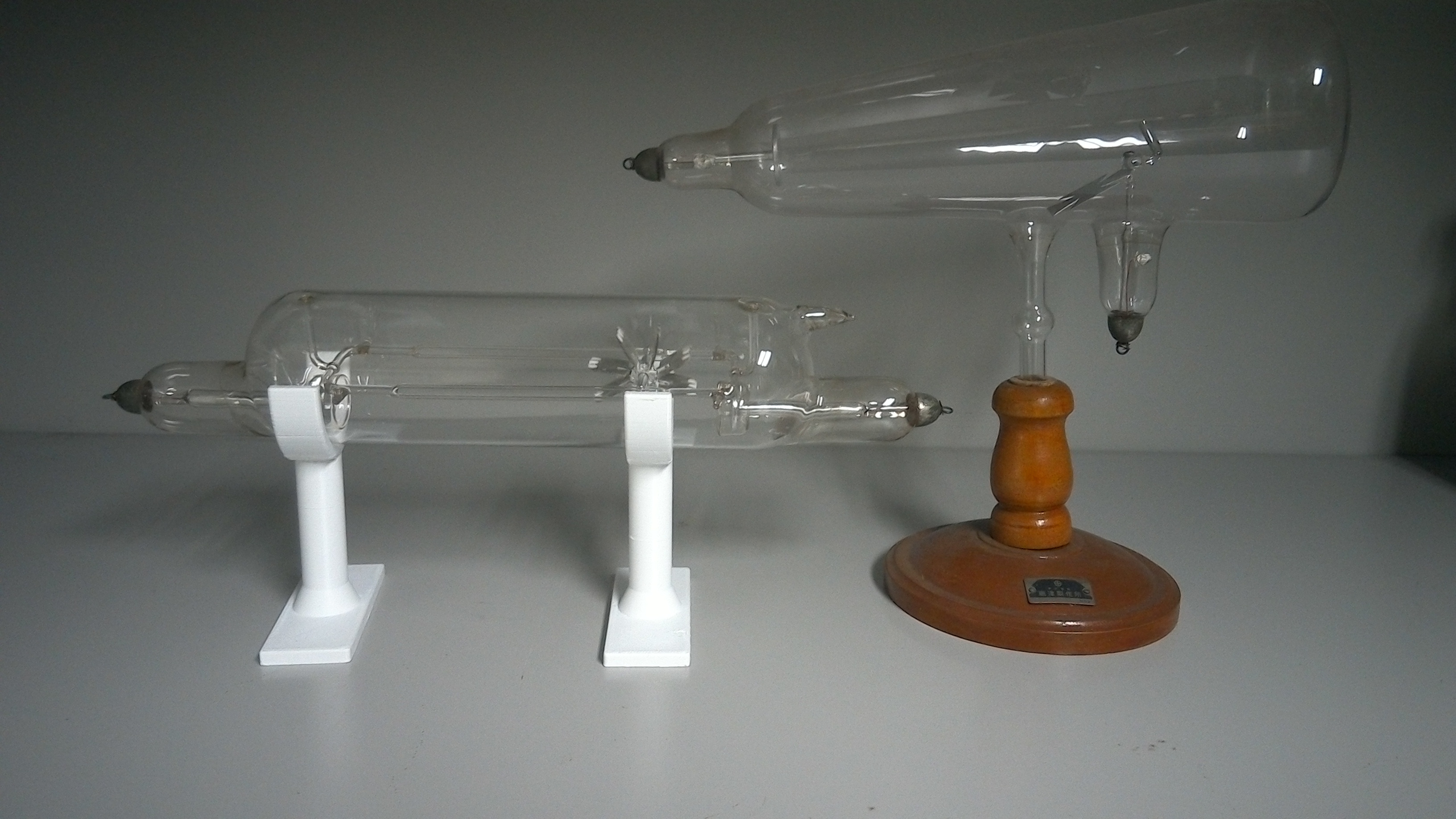 alt クルックス管